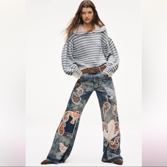 *NWT* Free People Flying High Patched Jeans Size 26 - Picture 12 of 14